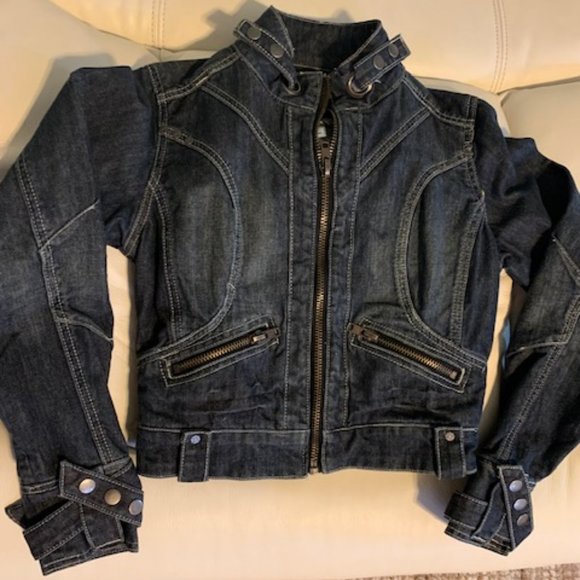Dollhouse Crop Distressed Jean Jacket - Excellent Condition - Picture 9 of 10
